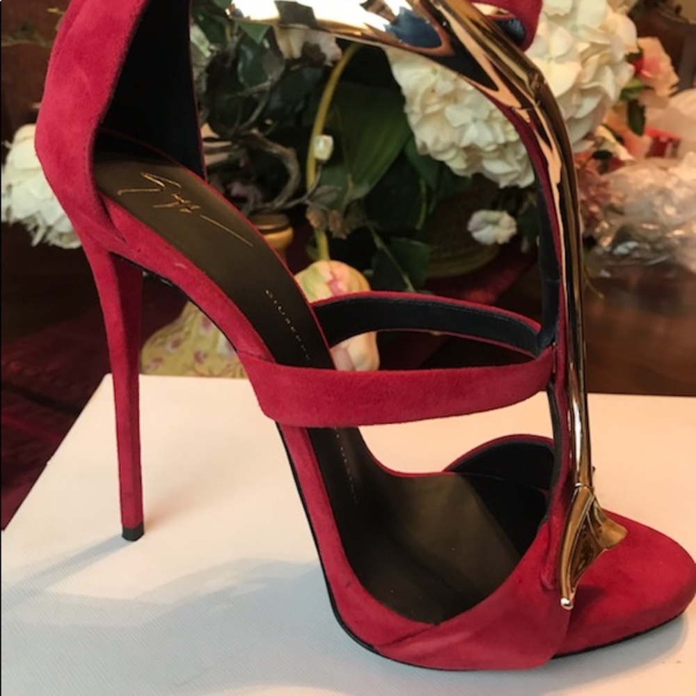 Giuseppe Zanotti Red Goldtone Overlay Sandals